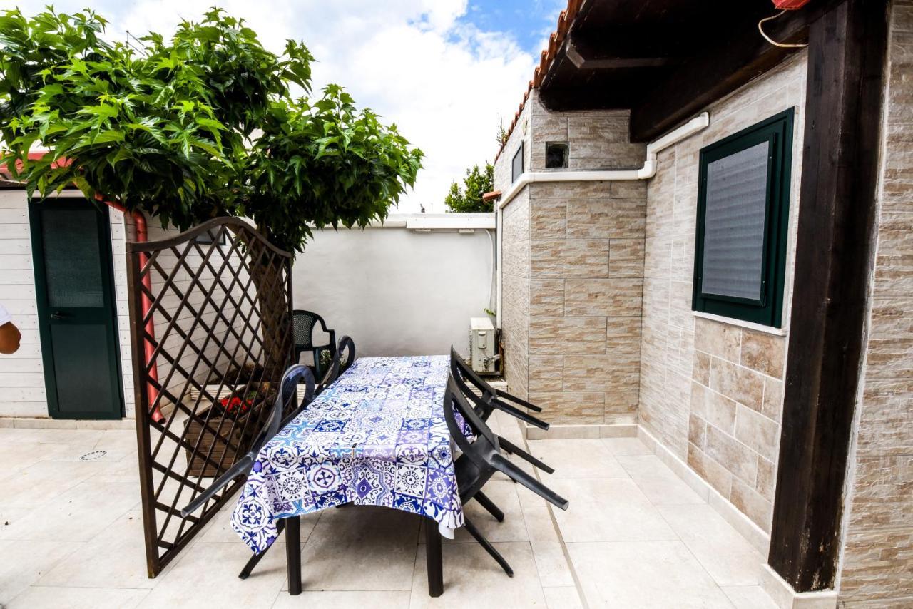 B&B Macchia Mediterranea San Pietro in Bevagna Extérieur photo